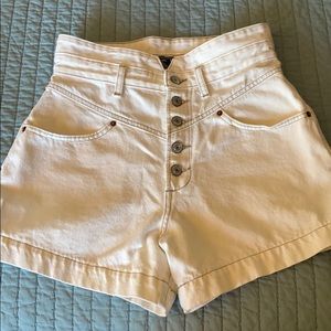 NWOT Abercrombie & Fitch High Rise Shorts 28/6